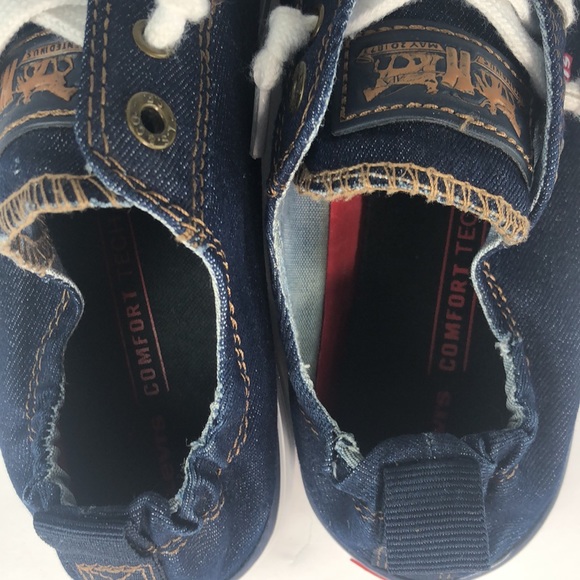 Levi’s Comfort Tech Sneakers Size 7 - Picture 7 of 11